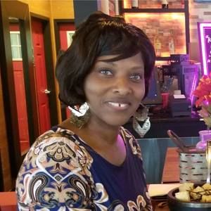 Meet your Posher, Natisha